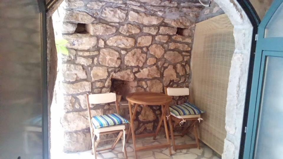 Cottage Melita The Apartment For Animal Lovers Babino Polje Exterior foto