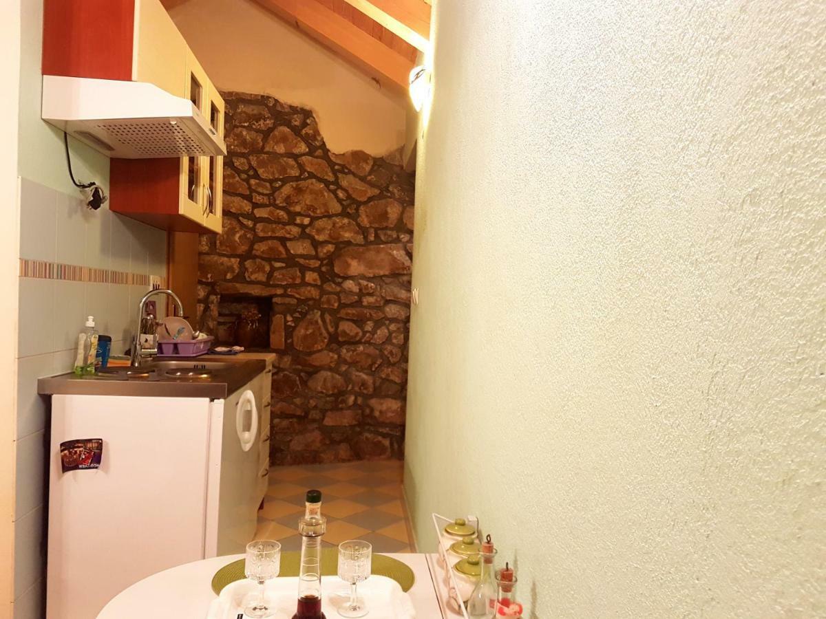 Cottage Melita The Apartment For Animal Lovers Babino Polje Exterior foto